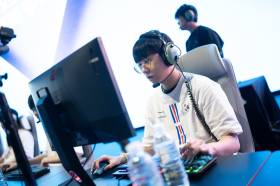 '사실상 결승전' LoL 국가대표, 숙적 중국 2대 0 완파…은메달 확보 [항저우 2022]